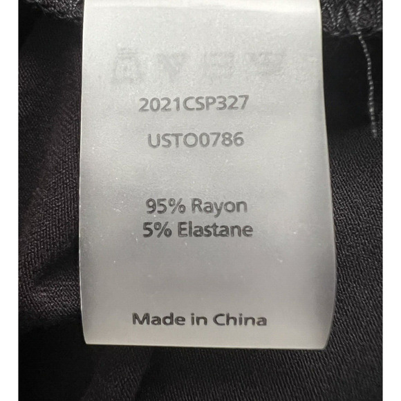 Universal Standard Women's Black V-Neck Diagonal Cut Hem T-Shirt - Sz 3XS (00-0) - Picture 7 of 9